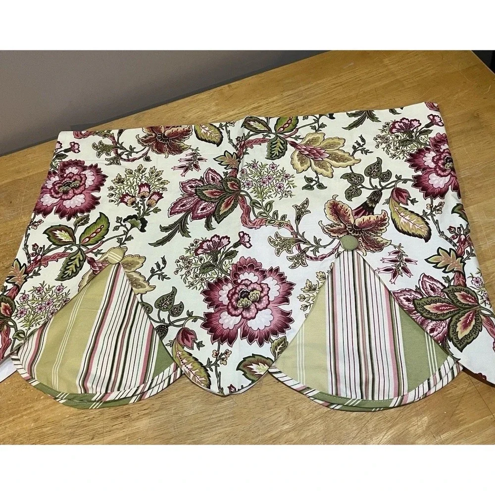 Waverly‎ Valance Peek-A-Boo Navarra Raspberry Floral Striped 3